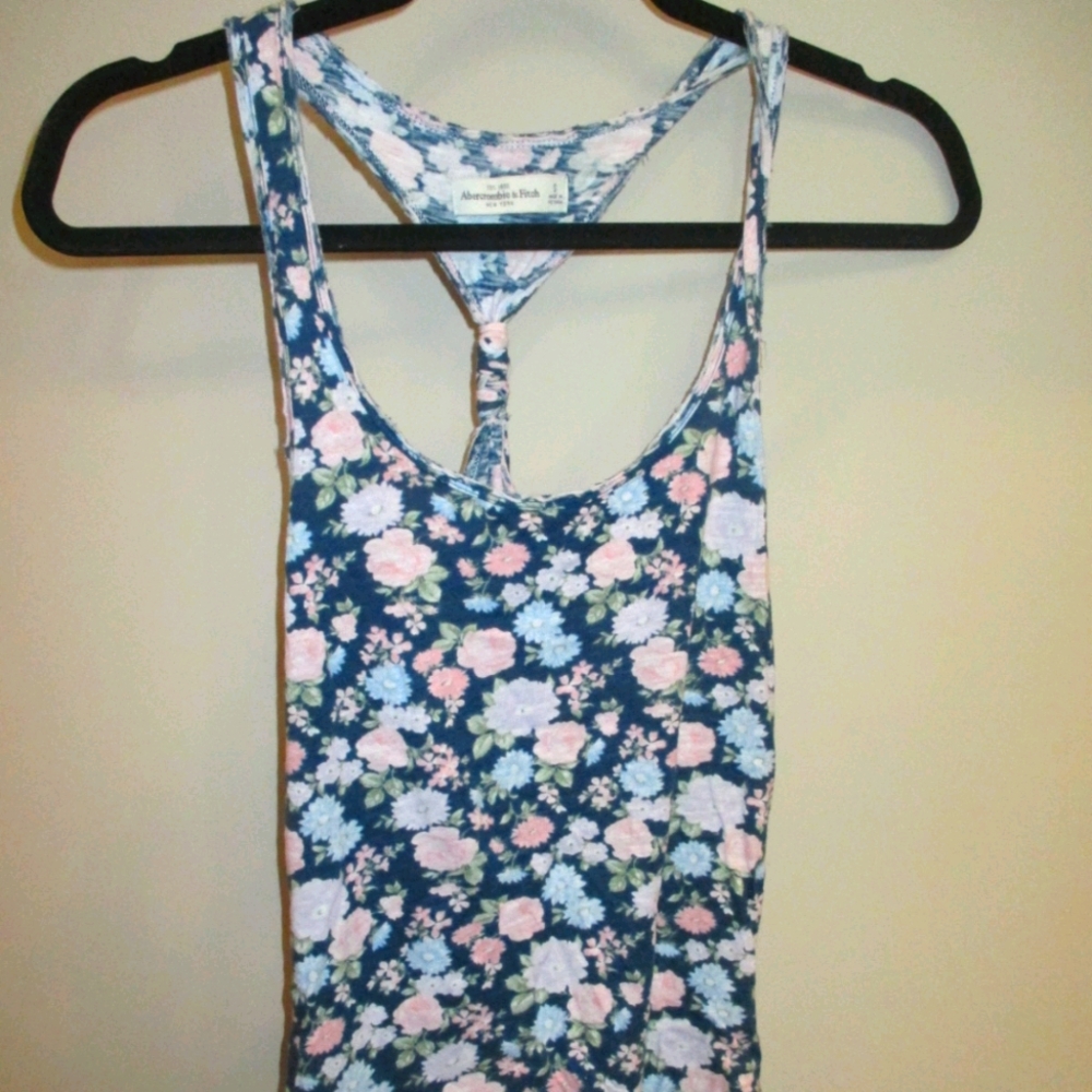 Abercrombie & Fitch Twist Back Tank